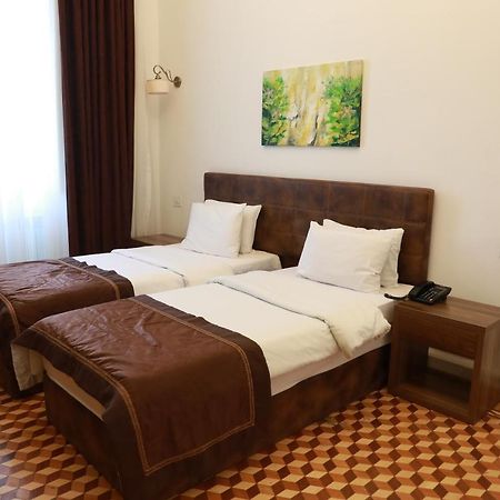 Malakan Hotel Baku Ngoại thất bức ảnh