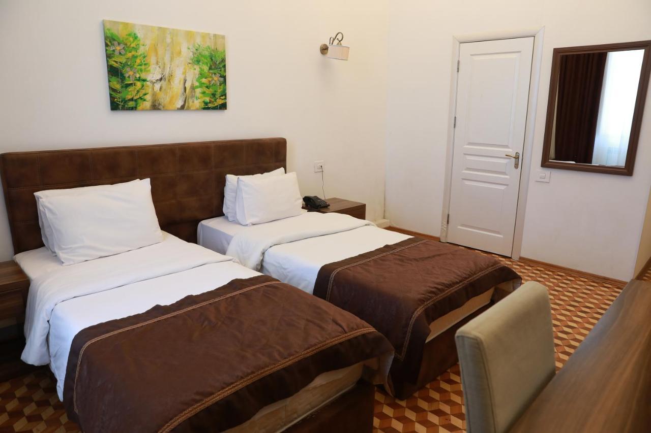Malakan Hotel Baku Ngoại thất bức ảnh